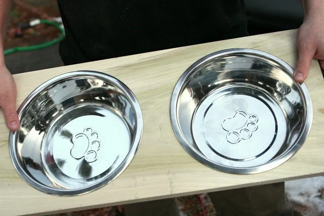 DIY Dog Dish Stand by Ugly Duckling House