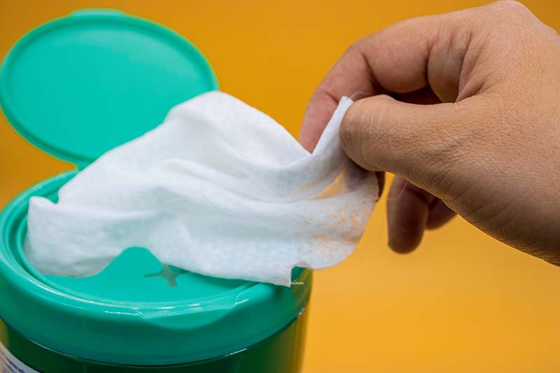 Disinfecting towels to sanitize surfaces and eliminate viruses and bacteria