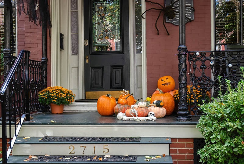 Seasonal front porch halloween decorations