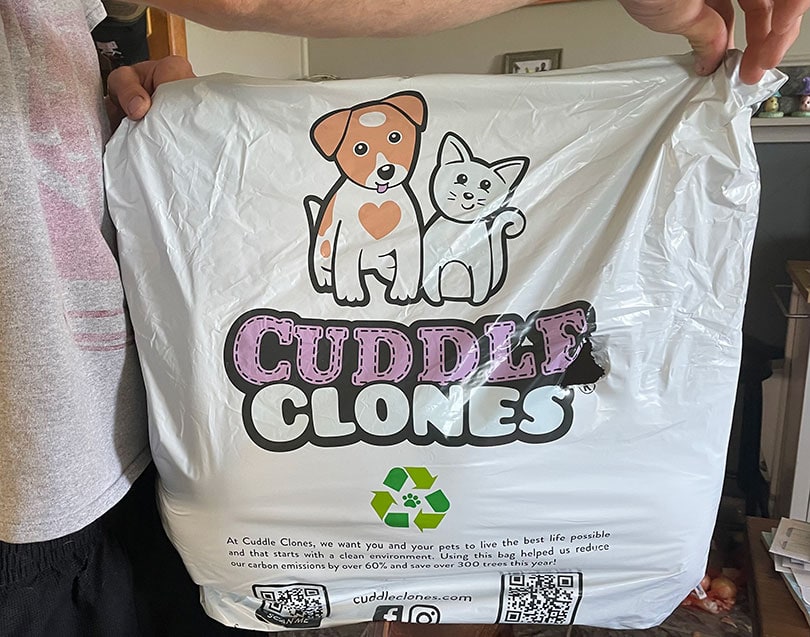 cuddle clones packaging