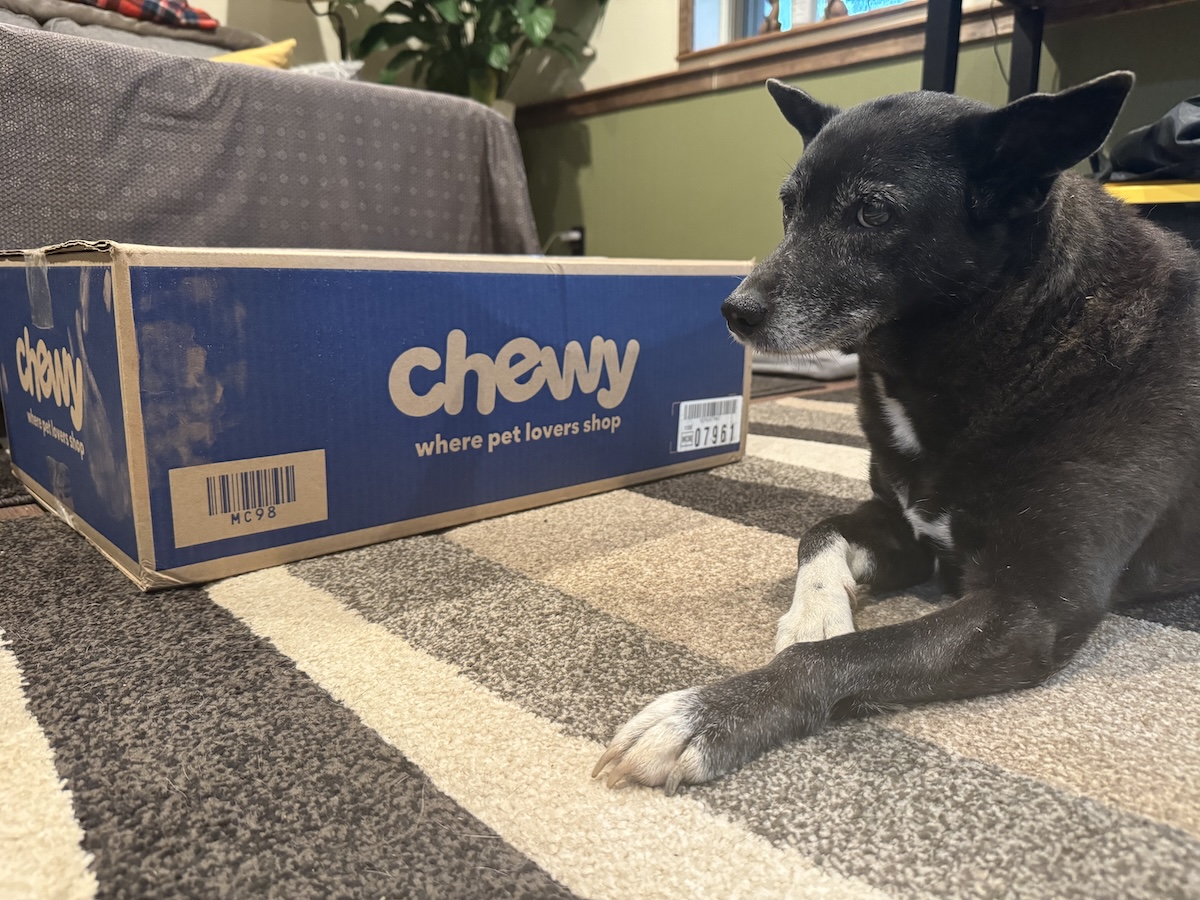 Lorraina with her Chewy box